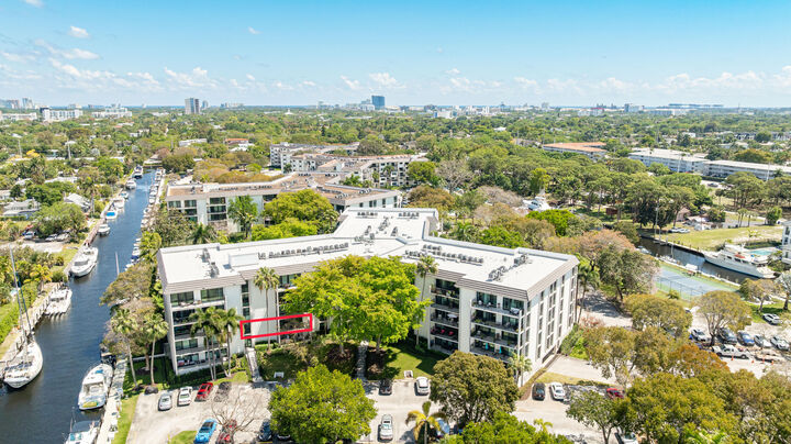 Property Photo:  1201 River Reach Drive 202  FL 33315 