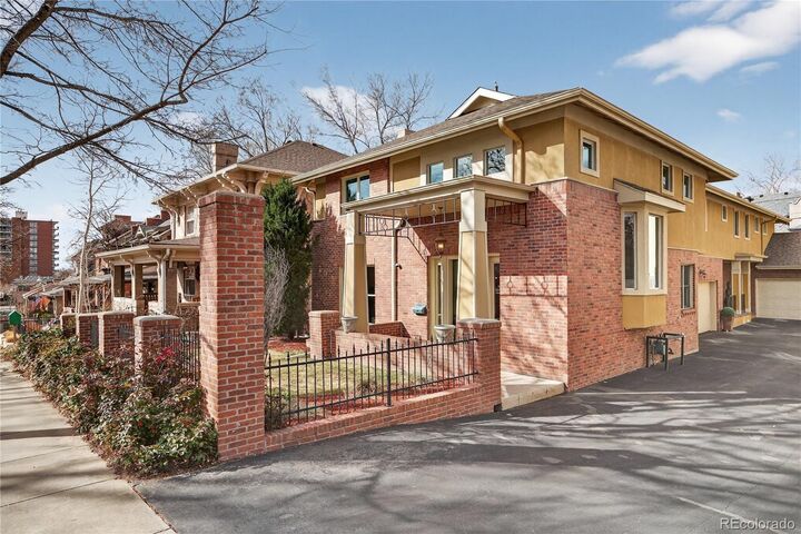 Property Photo:  685 N Clarkson Street  CO 80218 