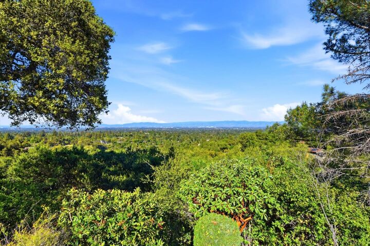 Property Photo: 19601 Canon Drive CA 95030