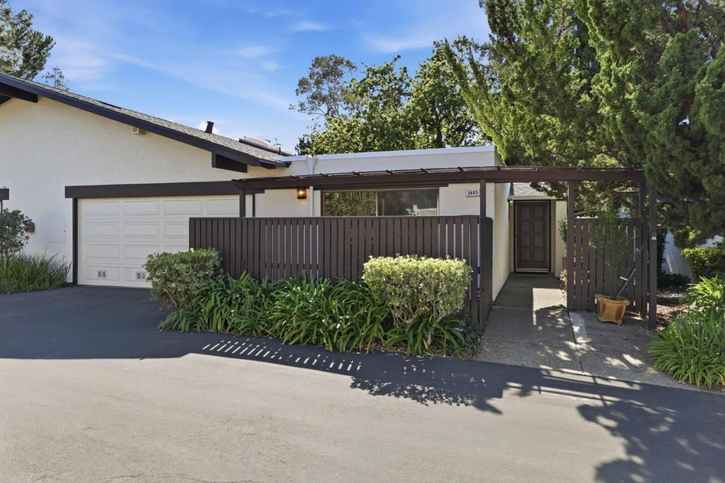 Property Photo:  2463 Sharon Oaks Drive  CA 94025 