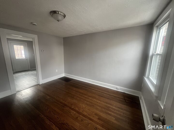 Property Photo:  110 Asylum Street  CT 06610 