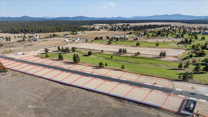 Property Photo: 1444 N High Desert Dr WA 99006