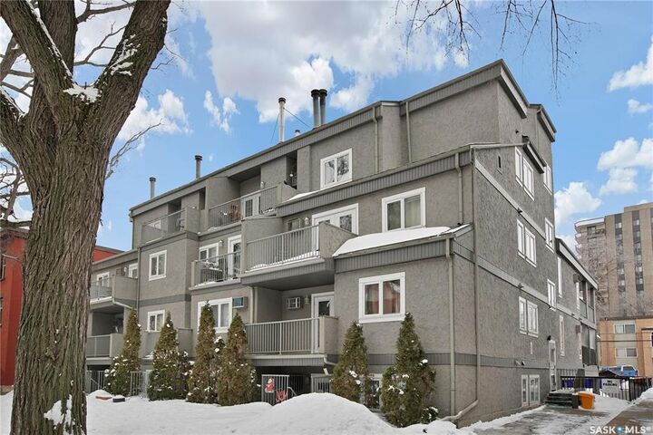 Property Photo:  431 4th Avenue N 203  SK S7K 2M4 