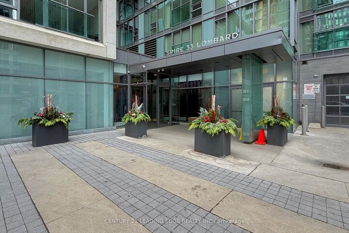Property Photo:  33 Lombard Street 215  ON M5C 3H8 