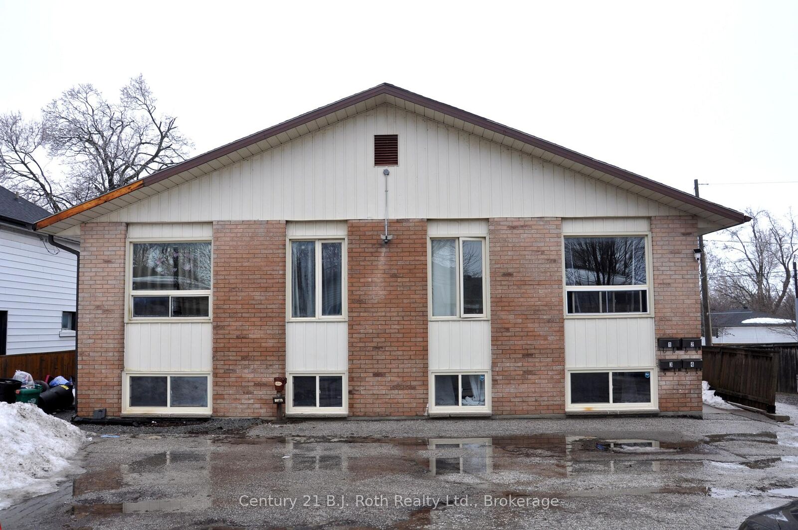 Photo de la propriété:  219 Oxford Street 2  ON L3V 1H6 