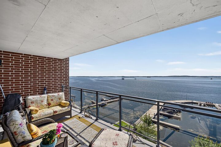 Property Photo: 129A South Street 406 ON K7G 0A9