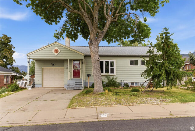 Property Photo:  224 W 4600 S  UT 84405 