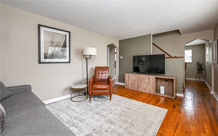 Property Photo:  107 Hoffman St  PA 15116 