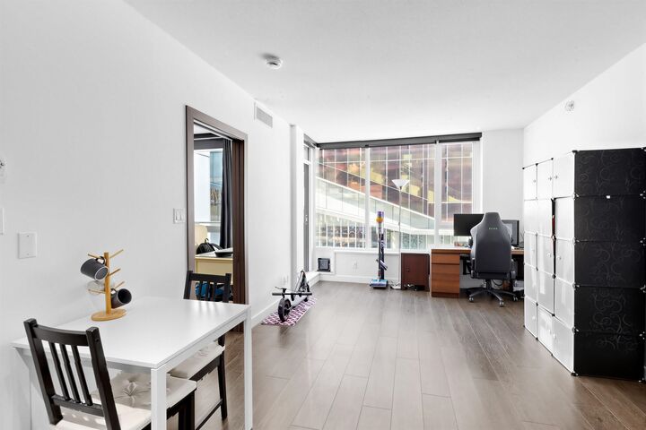 Property Photo:  38 Smithe Street 351  BC V6B 0P3 