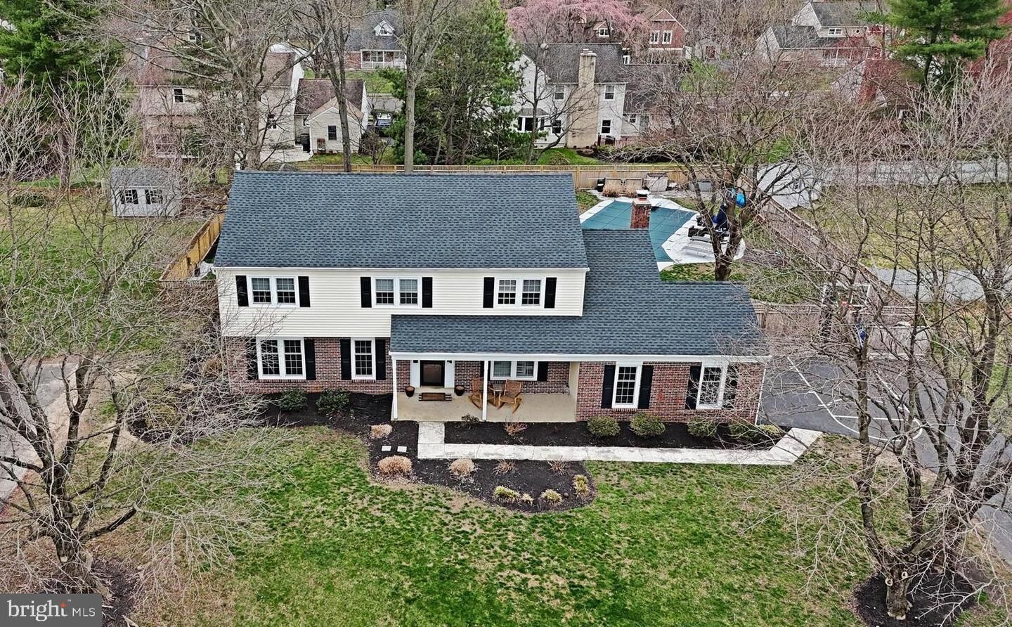 Property Photo: 1207 Madison Drive PA 19067