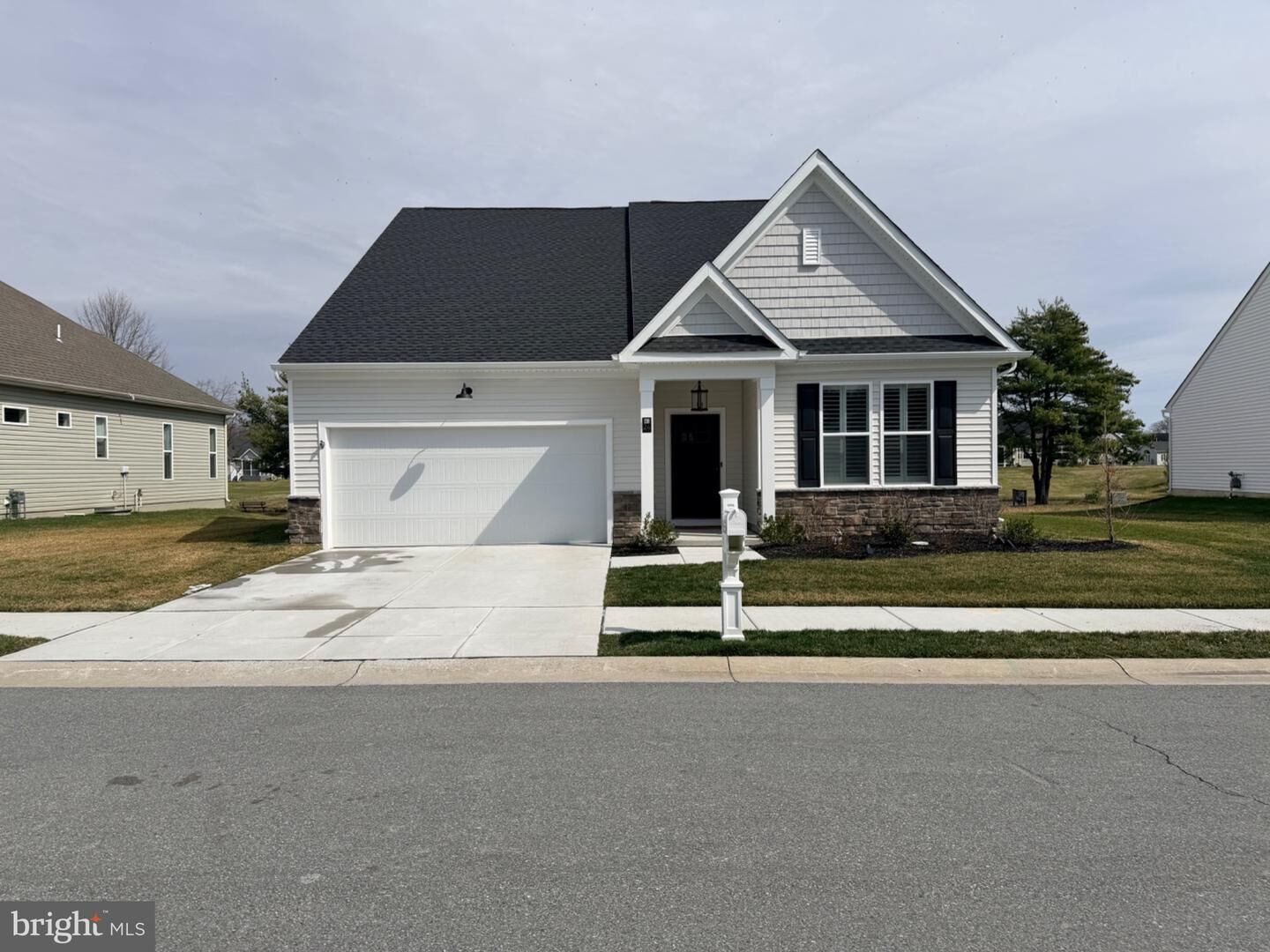 Property Photo: 24 Skipping Stone Lane DE 19904