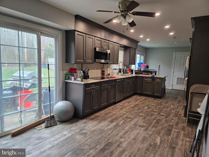 Property Photo: 69 Edgely Lane NJ 08046