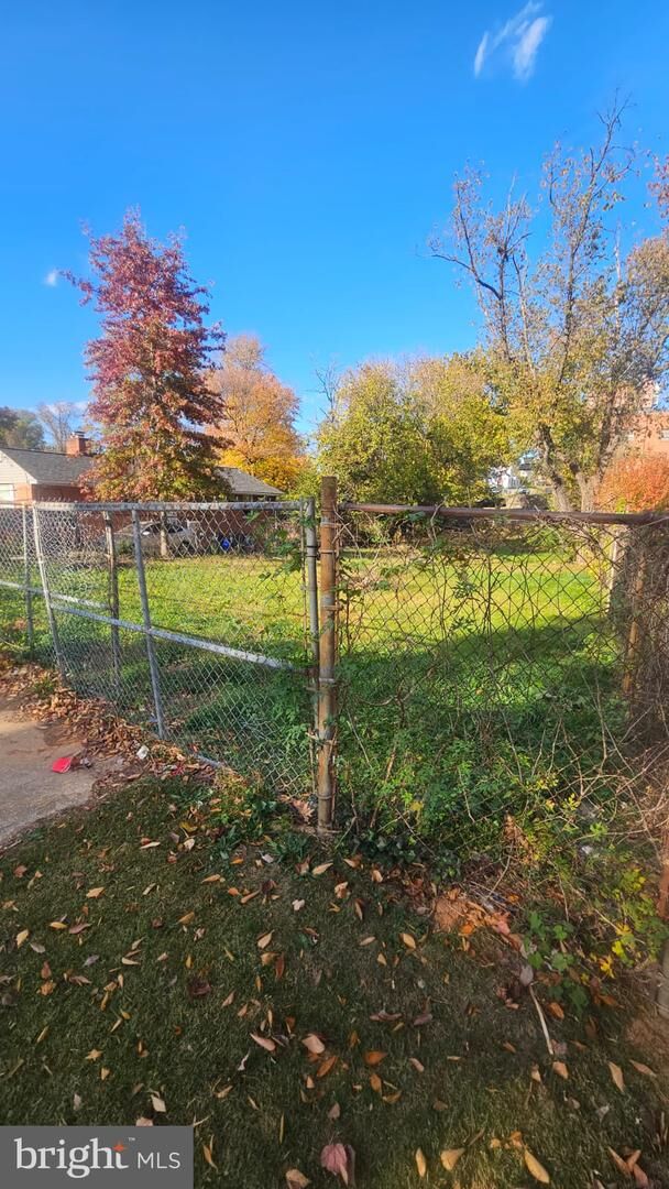 Property Photo:  5600 Newton Street  MD 20784 