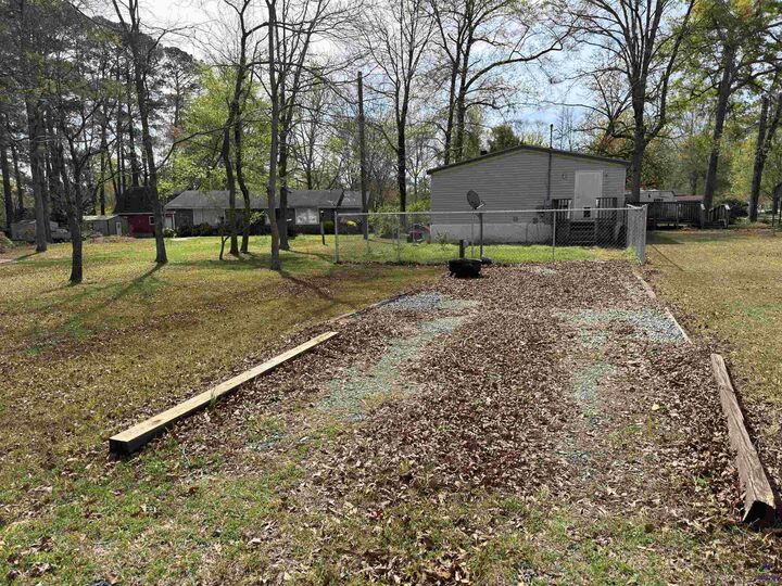 Property Photo:  402 5th Avenue  GA 31005 