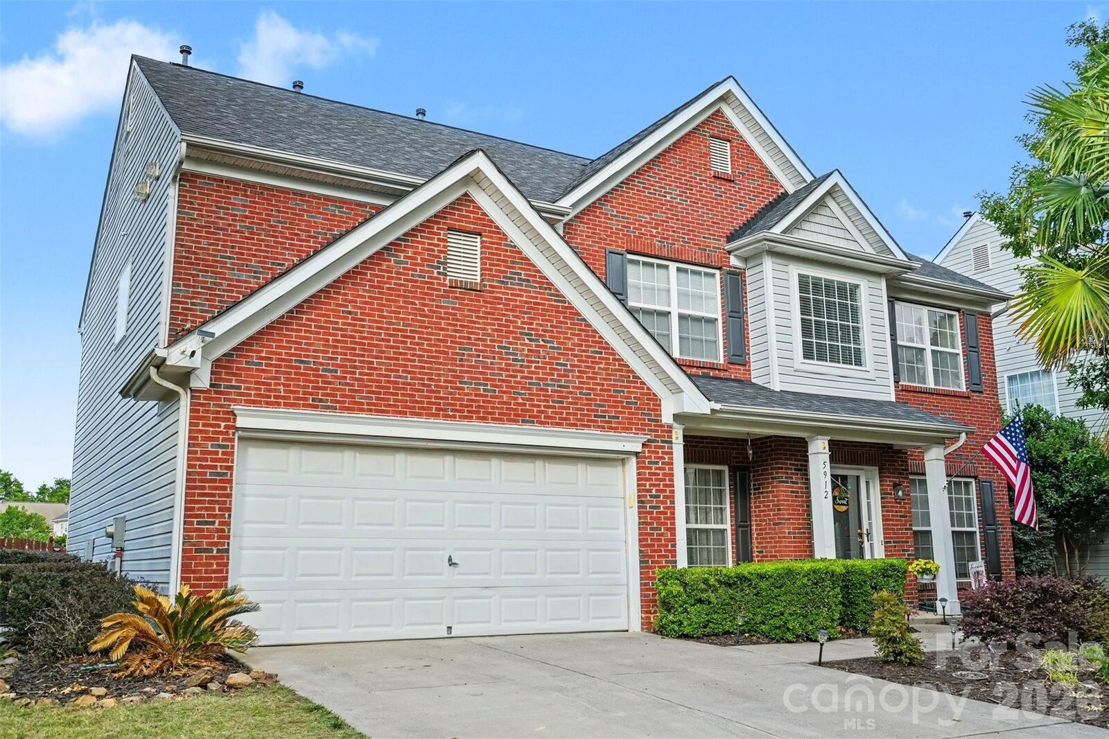 Property Photo:  5912 Lindley Crescent Drive  NC 28079 