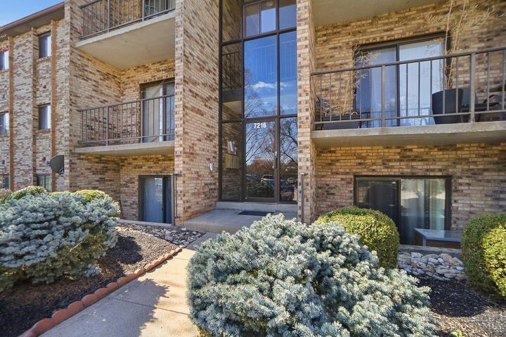 Property Photo:  7216 Creekview Drive  OH 45247 