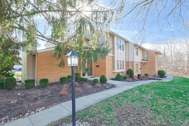 Property Photo:  18 Oakwood Court  OH 45246 