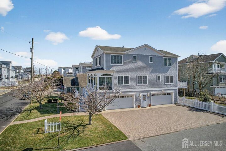 Property Photo:  210 Carter Avenue  NJ 08742 