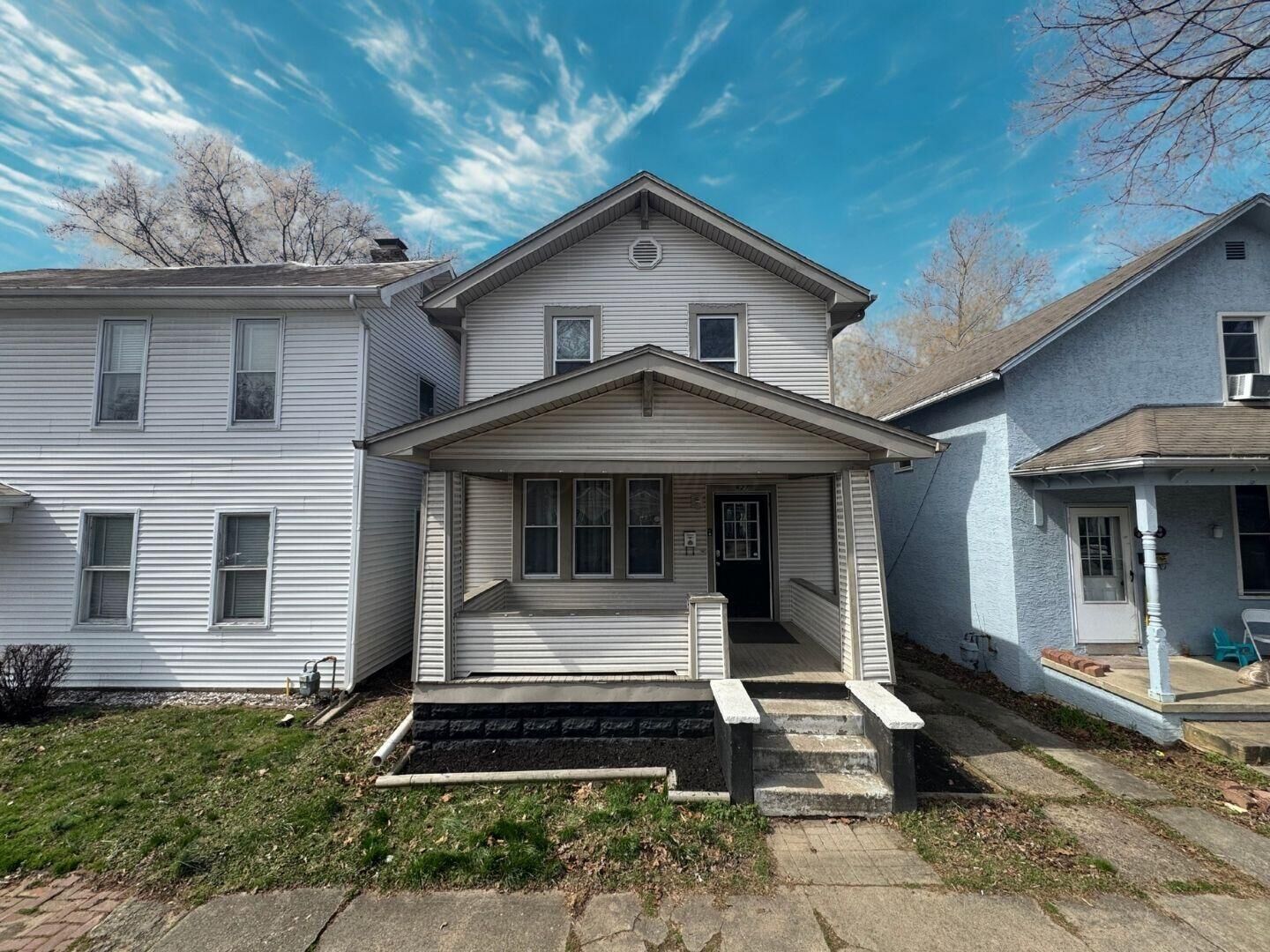 Property Photo:  627 N Columbus Street  OH 43130 