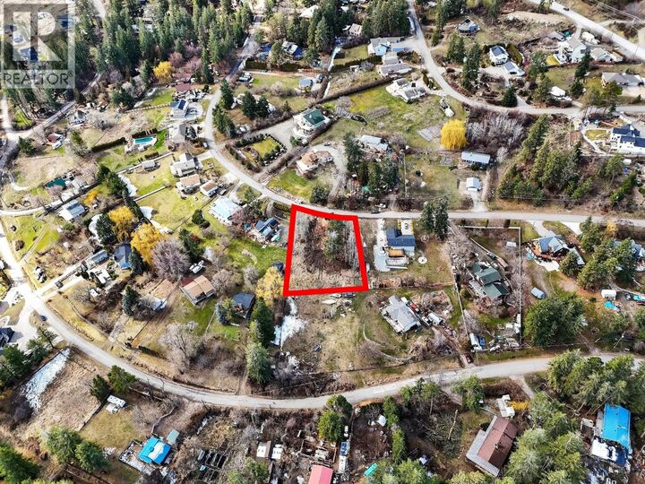 Property Photo:  325 Kildare Way  BC V1H 2C7 