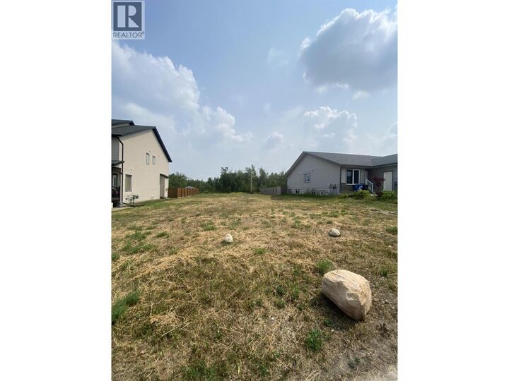 11315 102 Street — photo 1