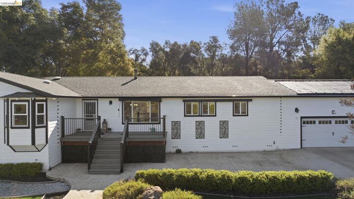 Property Photo:  14580 Booker Rd.  CA 95370 