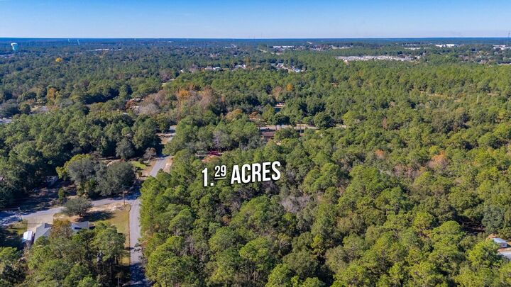 Property Photo: 4A Riley Court FL 32539