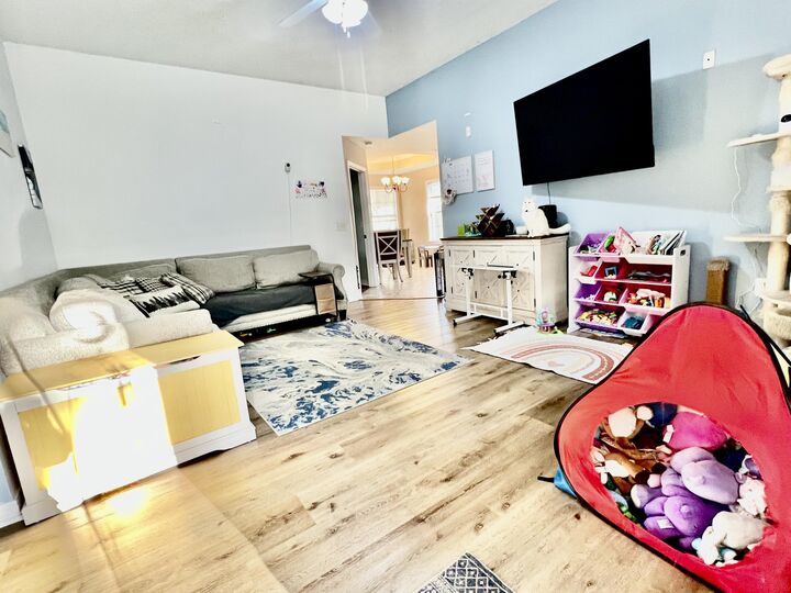 Property Photo:  352 Harris Street  FL 32569 