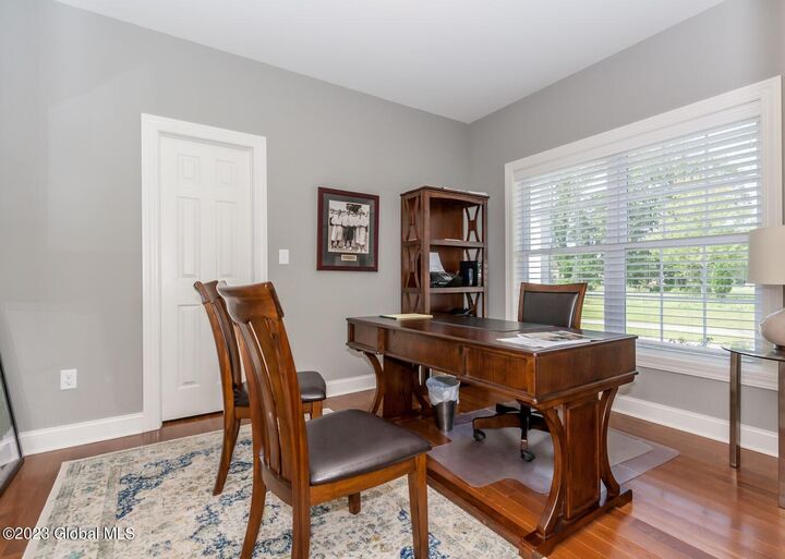 Property Photo: 77 Lakepointe Way NY 12866