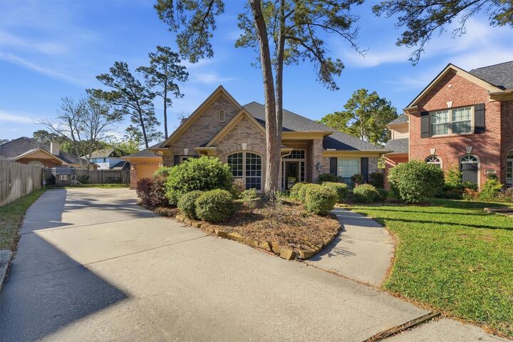 Property Photo: 7303 Texas Laurel Loop TX 77346