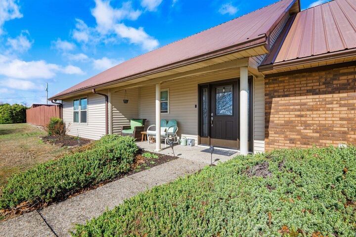 Property Photo: 128 County Farm Road KY 40741