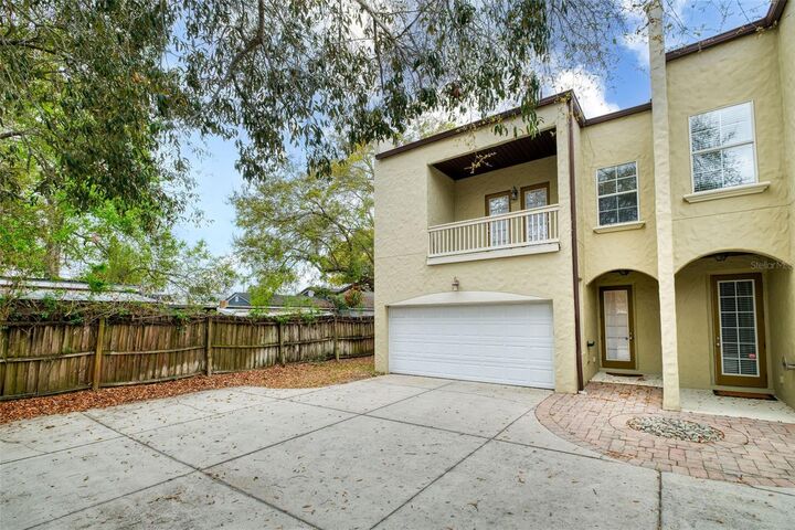 Property Photo:  1807 Hammerlin Avenue G  FL 32789 