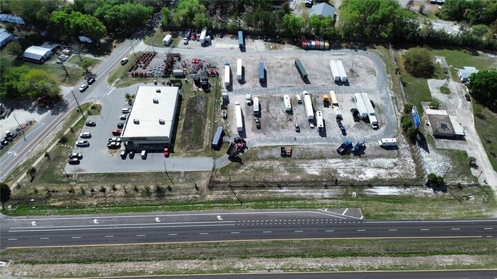 Property Photo:  137 S Hankin Road  FL 33830 