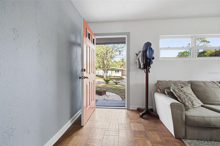 Property Photo:  314 NW 36th Terrace  FL 32607 