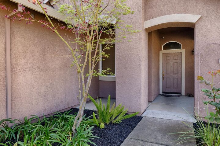 Property Photo:  10792 Bellone Way  CA 95670 