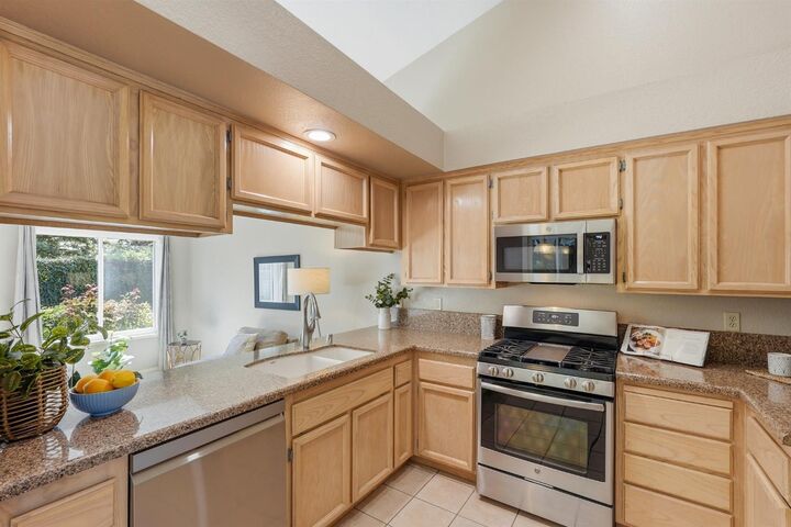 Property Photo:  5136 Rosbury Dell Place  CA 95843 