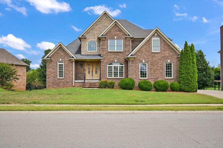 Property Photo:  2497 Settlers Trce  TN 37043 