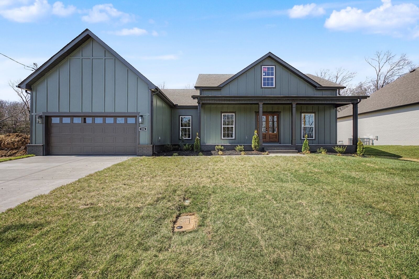 Property Photo:  106 Stonebrook Dr  TN 37160 