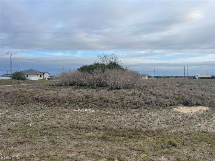 Property Photo:  7002 Lotus Court  FL 33935 