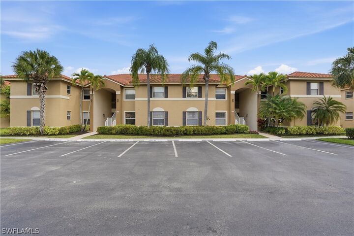Property Photo: 6560 Huntington Lakes Circle 104 FL 34119