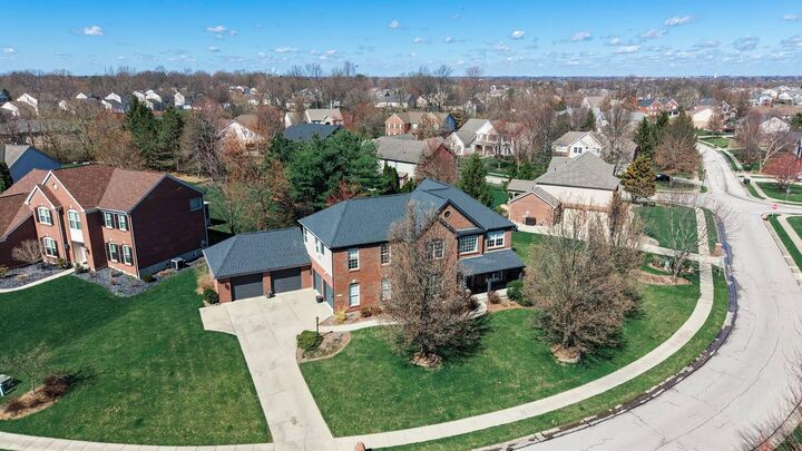 Property Photo:  1112 Ashton Court  KY 41091 