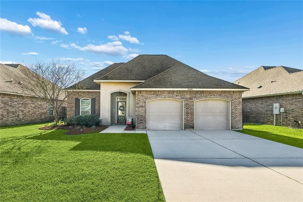 Property Photo:  70089 Hirson Court  LA 70447 