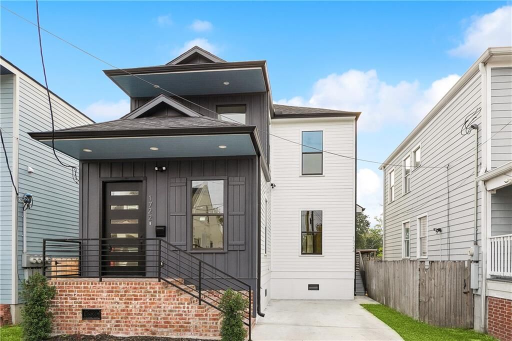 Property Photo:  1722 24 St Ann Street  LA 70116 