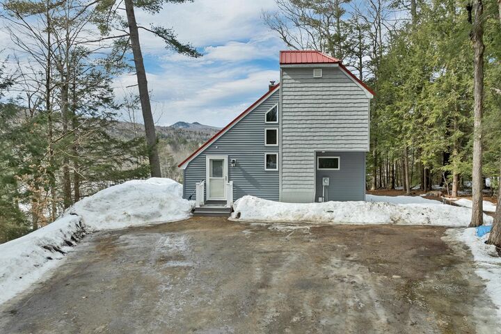 Property Photo:  60 Northpointe Road  NH 03285 