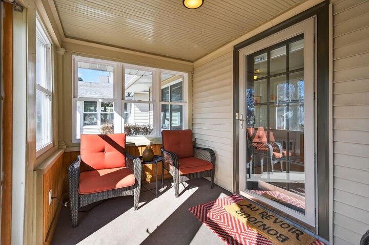 Property Photo:  2171 Palace Avenue  MN 55105 