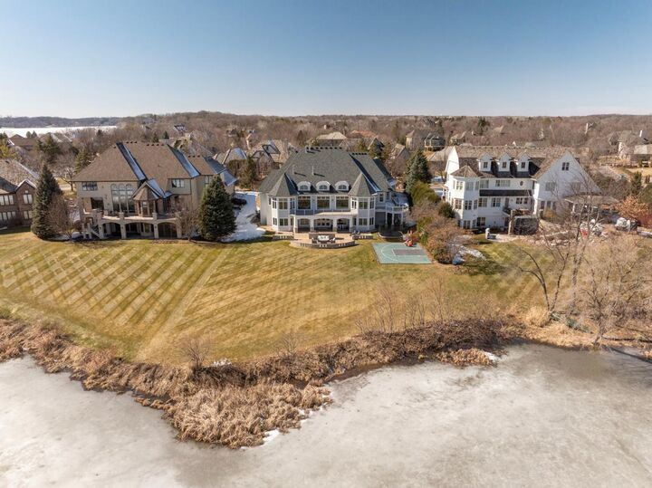 Property Photo:  18355 Nicklaus Way  MN 55347 