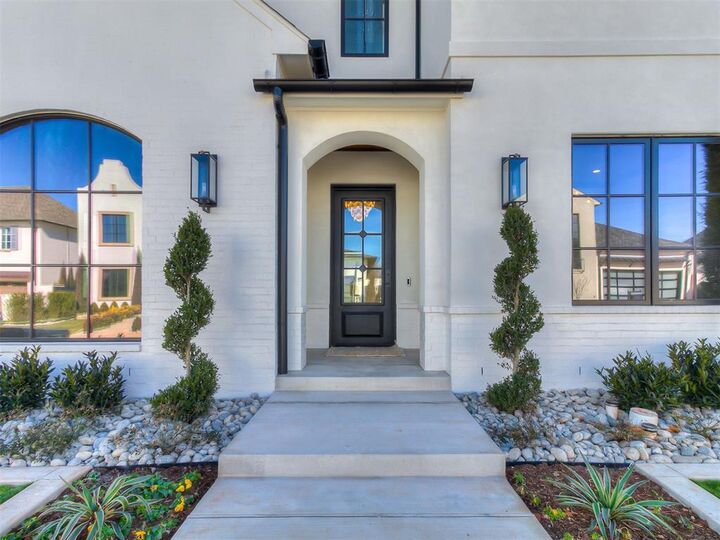 Property Photo:  916 NW 156th Street  OK 73013 
