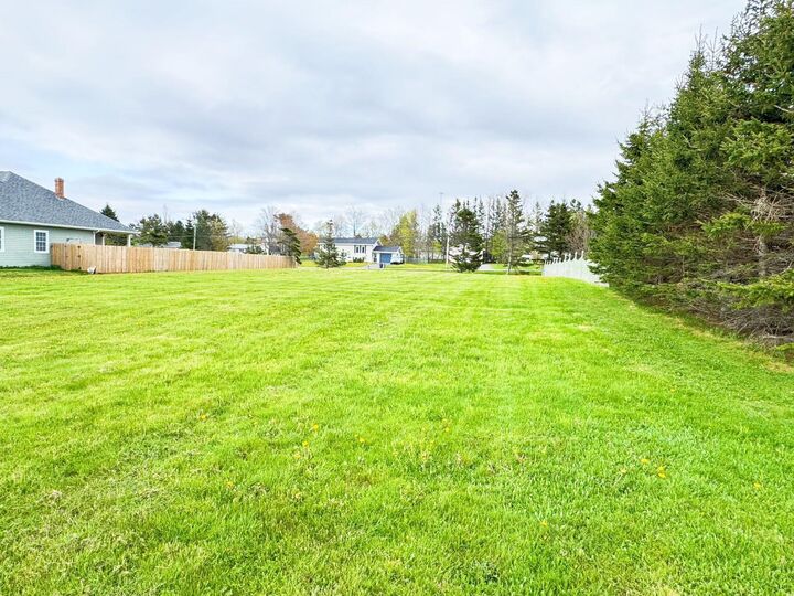Property Photo:  Lot 33 Golf View Drive  PE C1B 2V6 