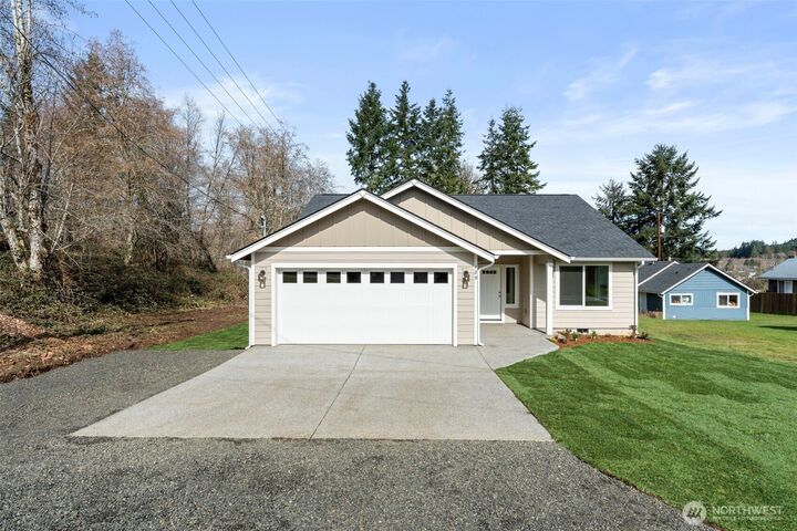Property Photo: 429 W Pine Street WA 98557