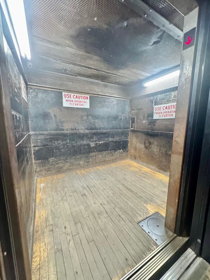 Property Photo: 151 N Rock Island Ave, 3B KS 67202